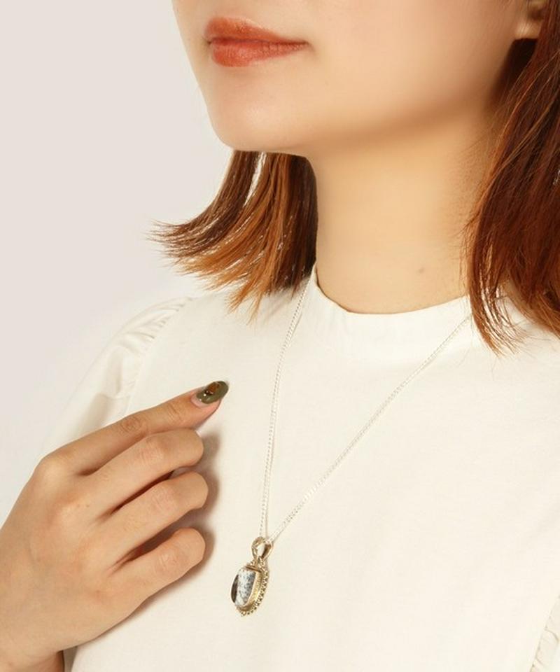 【こだわりのフランス買付】デントリティクアゲート半円ネックレス