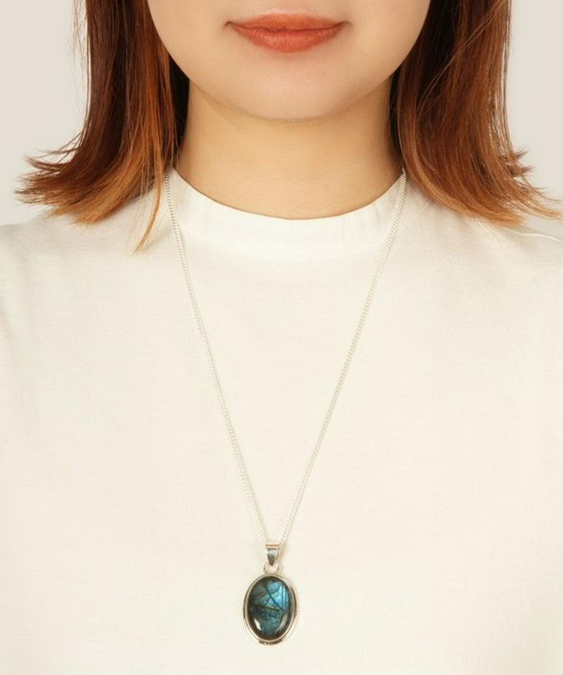 【こだわりのフランス買付】ラブラドライト楕円ネックレス
