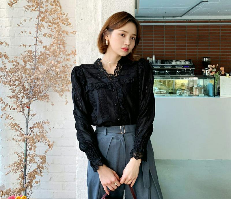 【新作10%OFF】パールボタンレースブラウス・全2色・b56165 レディース【bl】【韓国 ファッション トップス ブラウス