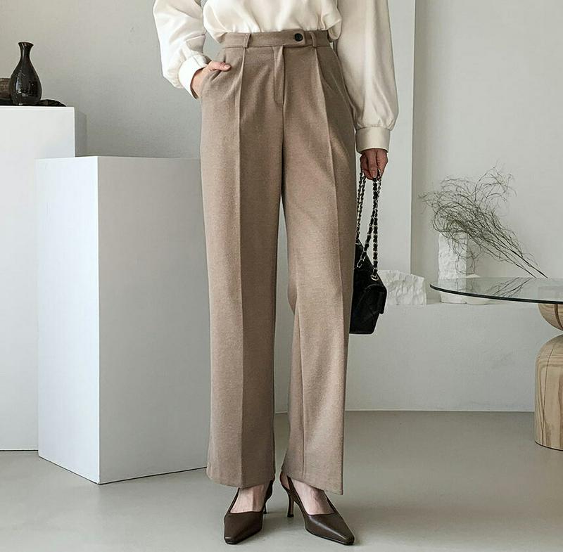 裏起毛ストレートスラックス・全3色・t61654 レディース【pt】【韓国 ファッション ボトムス ズボン パンツ ロングパンツ スラックス ロングスラックス ストレート 裏起毛 タック シンプル 単色 無地 オフィスカジュアル 大人 秋 冬】