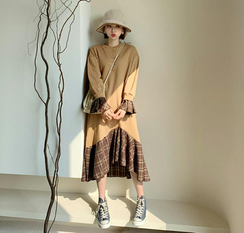 【只今10%OFF】裏起毛チェックへムワンピース・全2色・b61638 レディース【ops】【韓国 ファッション ワンピース ロングワンピース 長袖 ロングスリーブ ラウンドネック チェック柄 裏起毛 フレア ルーズ ゆったり カジュアル ガーリー 秋 冬】