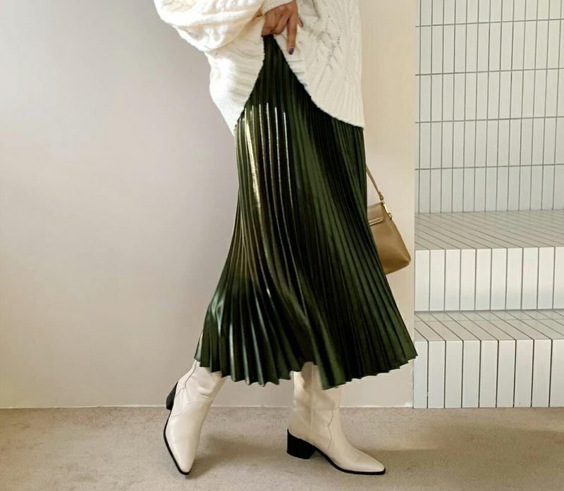 グロッシープリーツスカート・全3色・b61637 レディース【sk】【韓国 ファッション ボトムス スカート ロング丈 ロングスカート グロッシー 生地 光沢 プリーツ プリーツスカート ウエストゴム 楽ちん 揺れ感 フレア シンプル ゆったり 大人 秋 冬】