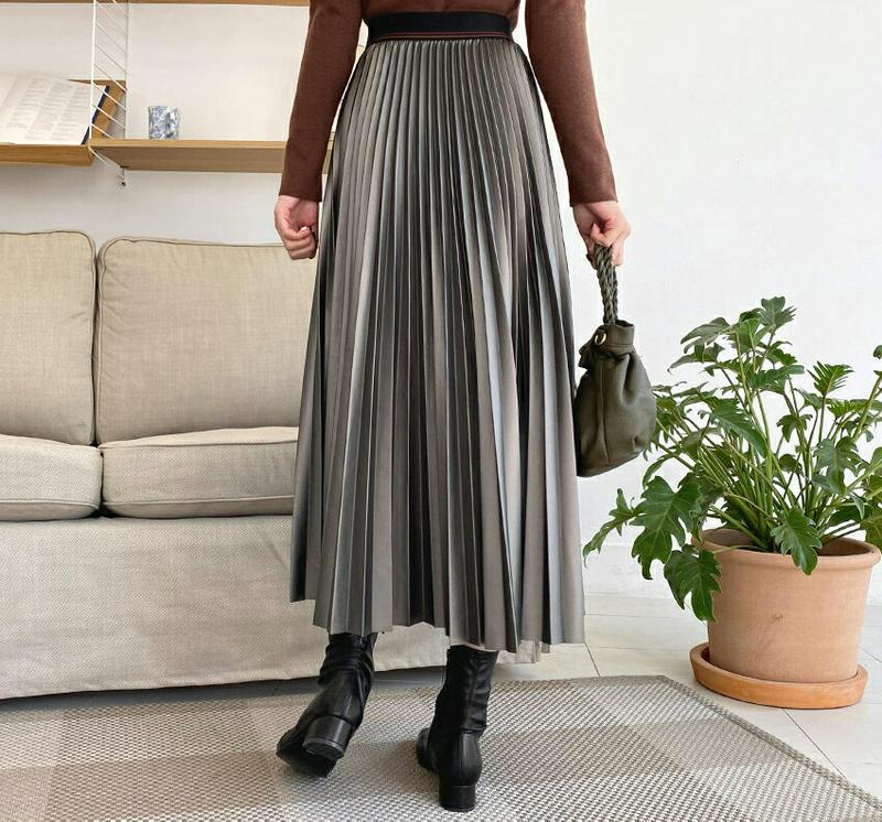 レザー調プリーツスカート・全2色・b65032 レディース【sk】【韓国 ファッション ボトムス スカート ロング丈 ロングスカート プリーツ プリーツスカート レザー調 光沢 ウエストゴム 楽ちん 揺れ感 大人 上品 体型カバー 秋 冬】【ハイホリHIHOLLI】