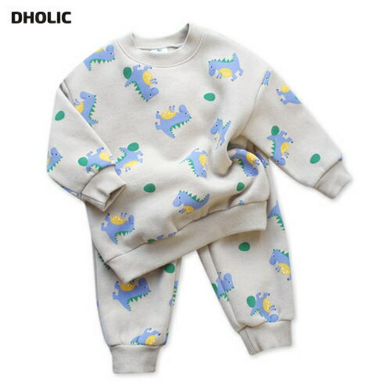 裏起毛恐竜スウェット上下SET・p008507 キッズ【3~8才】【set】【セットアップ setup 上下 トップス スウェット トレーナー 長袖 パンツ ズボン 恐竜 裏起毛 カジュアル 女の子 男の子 冬 韓国 韓国子供服 子供 こども 子供服 こども服】【KIDS】