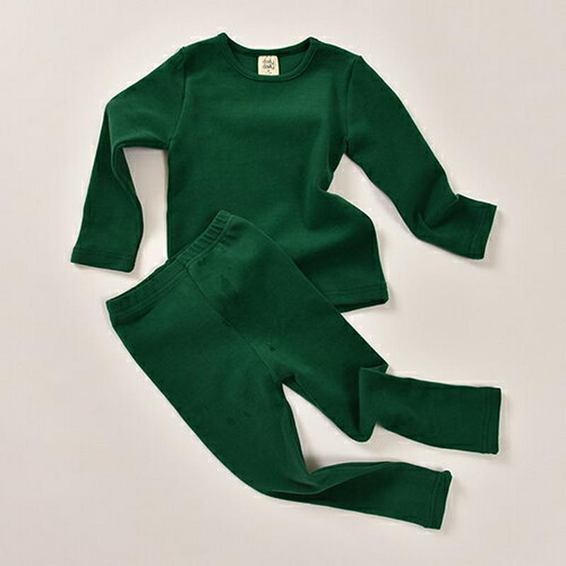 デイリールームウェア上下SET・u08446 キッズ【3~8才】【uw】【パジャマ 部屋着 ルームウェア 上下 セット set 単色 無地 シンプル ベーシック 長袖 トップス パンツ ズボン 女の子 男の子 韓国 韓国子供服 子供 こども 子供服 こども服】【KIDS】