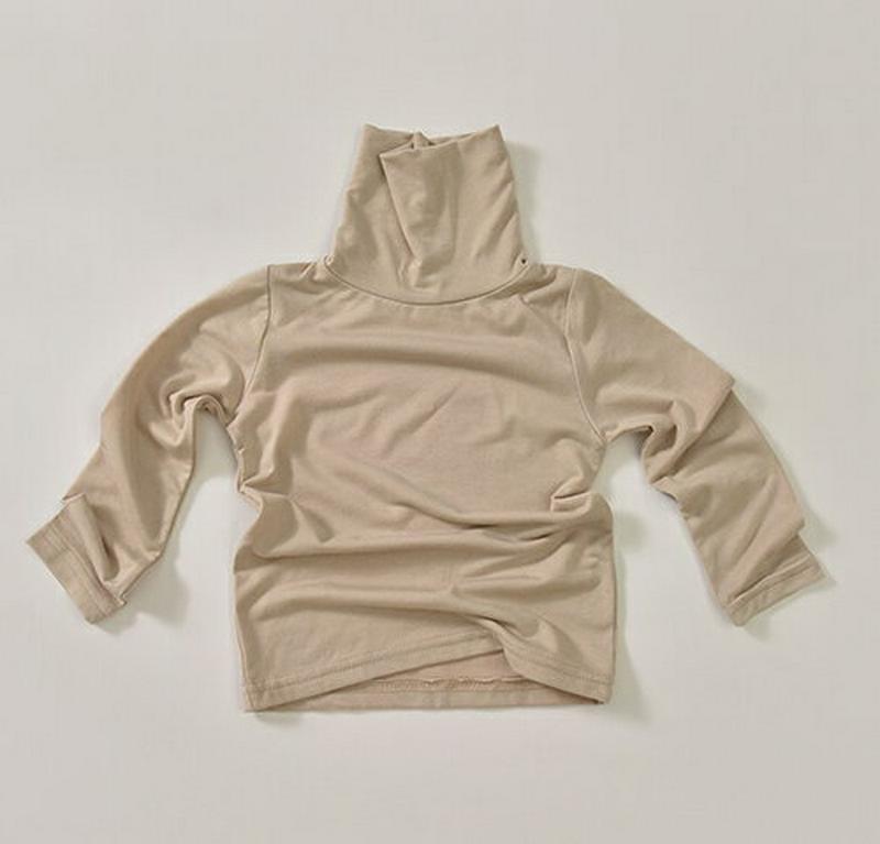 タートルネックTシャツ・u08430 キッズ【3~8才】【tops】【トップス Tシャツ 長袖 タートルネック ハイネック 単色 無地 シンプル ベーシック カジュアル 大人 女の子 男の子 秋 冬 韓国 韓国子供服 子供 こども 子供服 こども服】【KIDS】