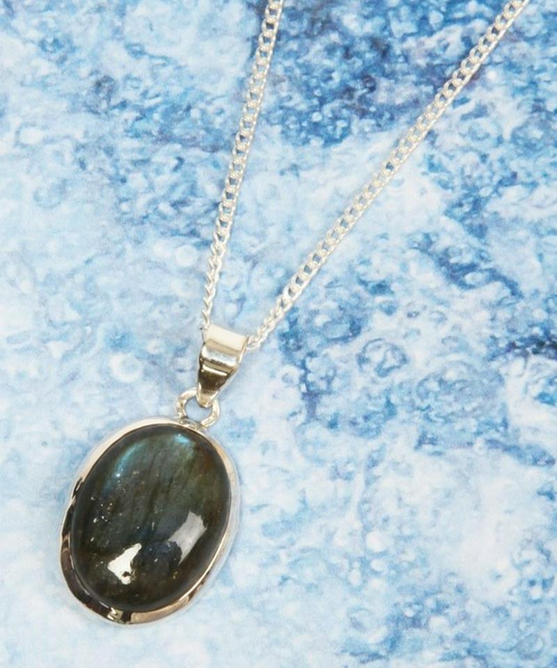 【フランス買付一点もの】ラブラドライトネックレス