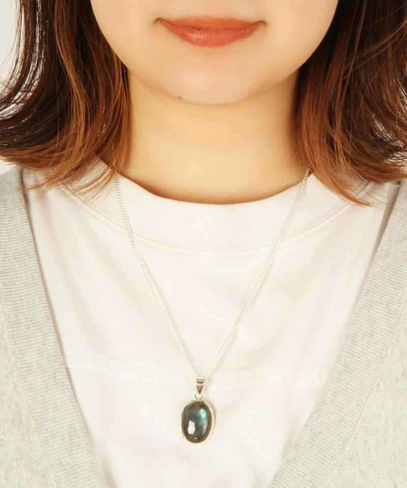 【フランス買付一点もの】ラブラドライトネックレス