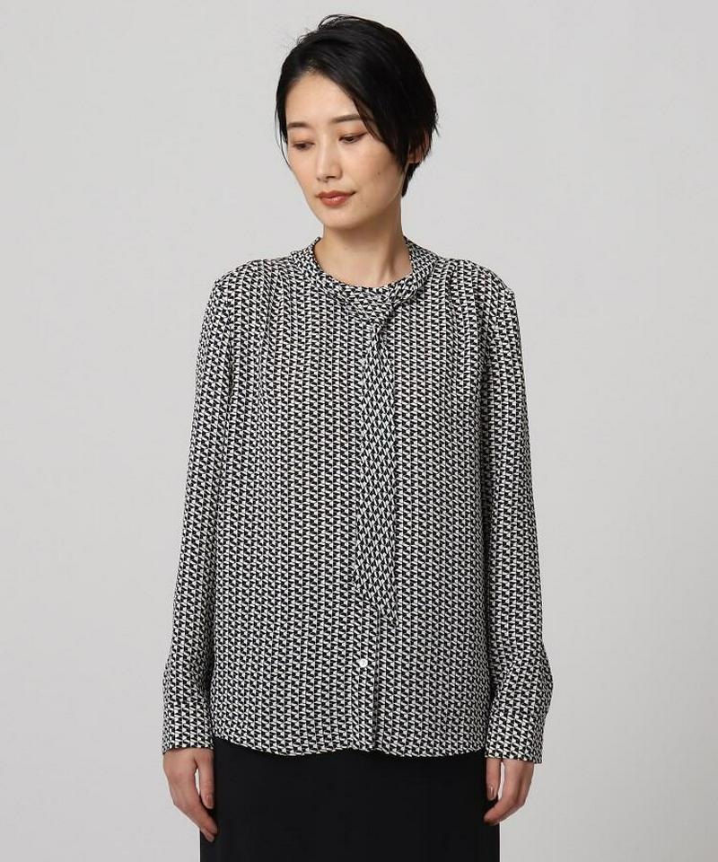 グラフィカルブリックプリントボウタイブラウス