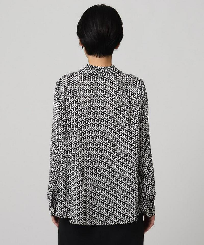 グラフィカルブリックプリントボウタイブラウス