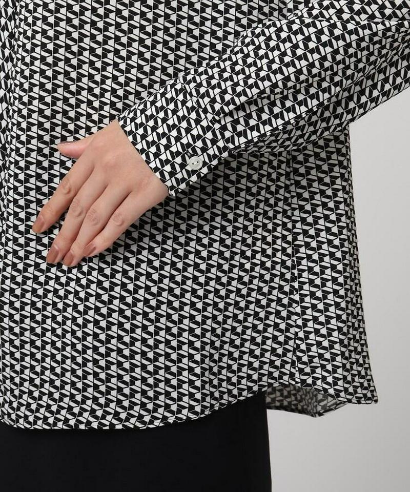 グラフィカルブリックプリントボウタイブラウス