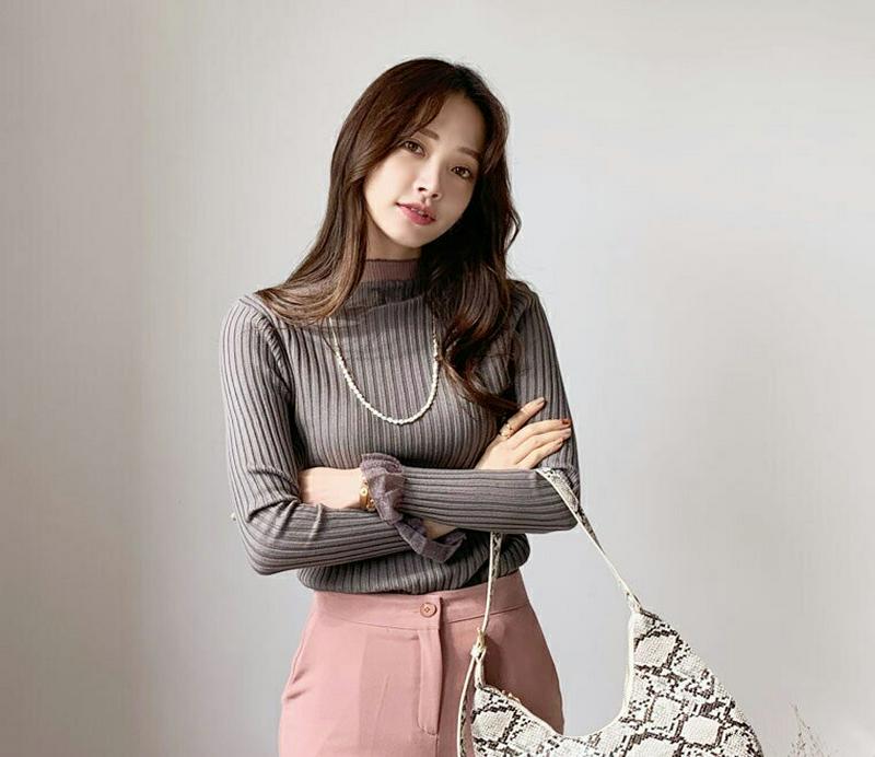 シアーヘムグリッターニット・全5色・b64855 レディース【tops】【韓国 ファッション トップス ニット ニットトップス ロングスリーブ 長袖 ハーフネック リブ リブニット スリム シアー シースルー 透け感 シンプル 秋 冬】【ハイホリHIHOLLI】