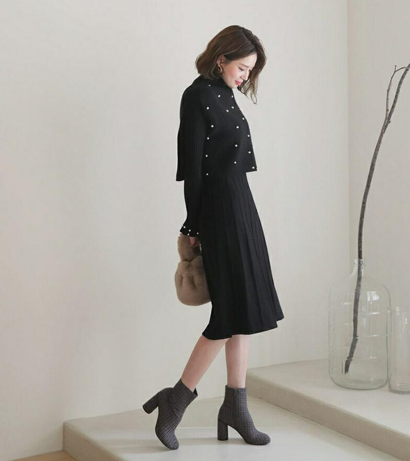 パールベスト&ニットワンピースSET・全2色・b64464 レディース【ops】【韓国 ファッション ワンピース ベスト セット セット商品 ハーフネック パンチング ニット ニットワンピース 長袖 ミディ丈 パール 上品 大人 フェミニン 秋 冬】