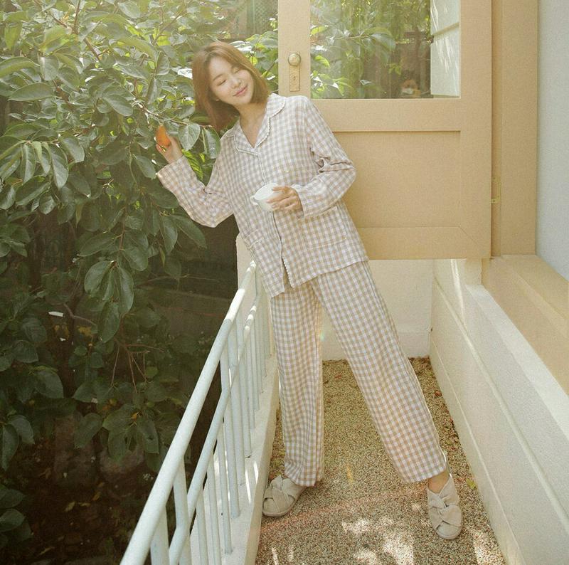 レースラインチェックパジャマ・全2色・d44281 レディース【uw】【韓国 ファッション パジャマ ルームウェア セット 上下セット 長袖 シャツ パンツ ロング丈 ウエストゴム ワイド レース チェック柄 ポケット ゆったり ガーリー 楽ちん 秋 冬】