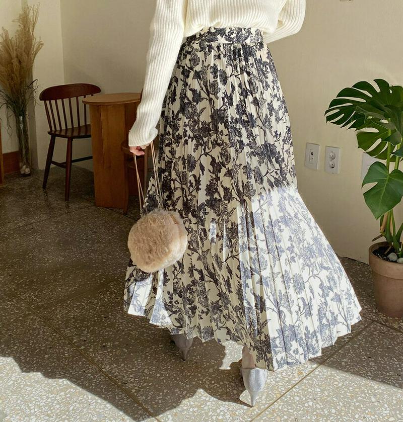 フローラルプリーツスカート・全2色・t61786 レディース【sk】【韓国 ファッション ボトムス スカート ロング丈 ロングスカート プリーツ プリーツスカート バックゴム 花柄 揺れ感 大人 上品 フェミニン 体型カバー 秋 冬】