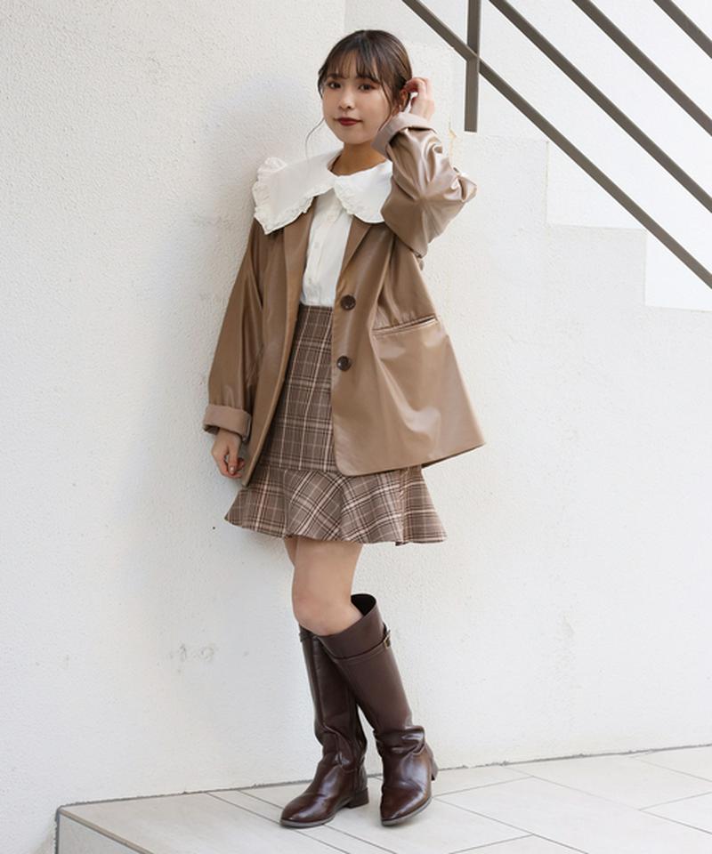 One After Another Nice Claup ワンアフターアナザーナイスクラップ の フリルの大きな襟ブラウス Parte