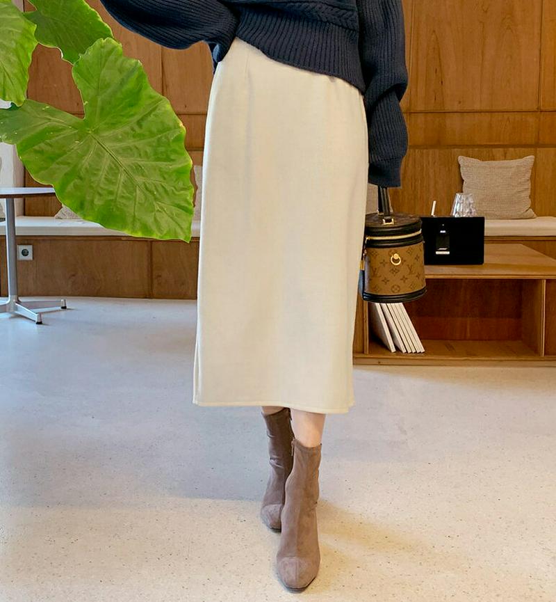 ソフトHラインスカート・全5色・b61815 レディース【sk】 韓国ファッション ボトムス スカート ロング丈 ロングスカート Hライン Hラインスカート シンプル 単色 無地 ソフト スリット バックゴム 大人 フェミニン 秋 冬