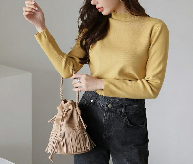 ハーフネックニット・全2色・b65163 レディース【tops】 韓国 ファッション トップス ニット ニットトップス ロングスリーブ 長袖 ハーフネック シンプル 単色 無地 カジュアル ベーシック ラフ 大人 秋 冬 ハイホリHIHOLLI