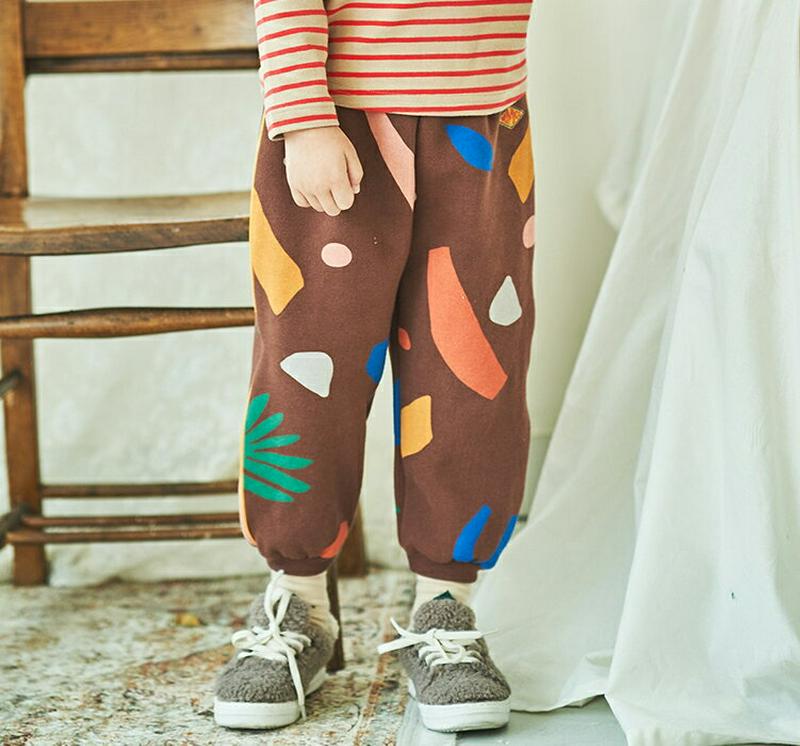 【キッズ20%OFF】裏起毛カラフルパターンパンツ(junior)・u08771 キッズ【9~17才】【pt】【パンツ ズボン ロングパンツ 長ズボン 裏起毛 カラフル 総柄 可愛い かわいい カジュアル 女の子 男の子 冬 韓国 韓国子供服 子供 こども 子供服 こども服】【KIDS】