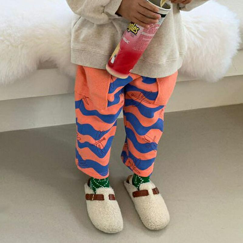 【キッズ20%OFF】裏起毛タビパンツ・u08875 キッズ【3~8才】【pt】【パンツ ズボン ロングパンツ 長ズボン 裏起毛 カジュアル 総柄 ラフ 女の子 男の子 冬 韓国 韓国子供服 子供 こども 子供服 こども服】【KIDS】