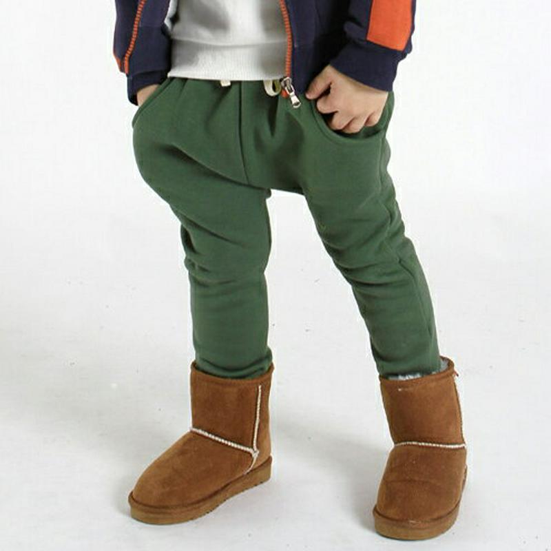 裏起毛ひも付トレーニングパンツ・p008651 キッズ【3~8才】【pt】【パンツ ズボン ロングパンツ 長ズボン トレーニングパンツ 裏起毛 単色 無地 シンプル カジュアル ラフ 女の子 男の子 冬 韓国 韓国子供服 子供 こども 子供服 こども服】【KIDS】