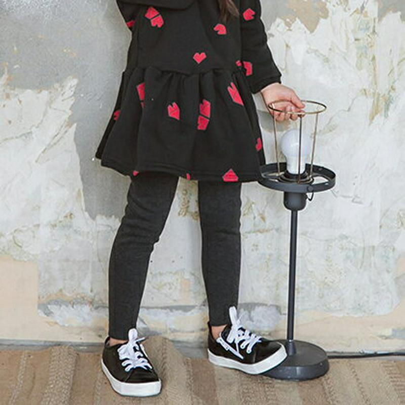 ファー裏地レギンスパンツ(kids)・p008669 キッズ【3~8才】【pt】【レギンス パンツ ズボン ロングパンツ 長ズボン ファー ファーライニング 単色 無地 シンプル カジュアル ラフ 女の子 男の子 冬 韓国 韓国子供服 子供 こども 子供服 こども服】【KIDS】