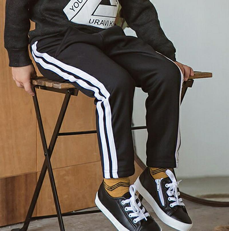 【キッズ20%OFF】裏起毛ツーライントレーニングパンツ(kids)・p008666 キッズ【3~8才】【pt】【パンツ ズボン ロングパンツ 長ズボン サイドライン ラインパンツ 裏起毛 カジュアル ラフ 女の子 男の子 冬 韓国 韓国子供服 子供 こども 子供服 こども服】【KIDS】