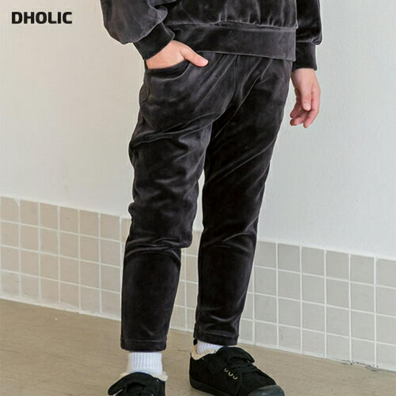 ファー裏地ベルベットパンツ・p008641 キッズ【3~8才】【pt】【パンツ ズボン ロングパンツ 長ズボン ベルベット ベロア 単色 無地 シンプル カジュアル ラフ 女の子 男の子 秋 冬 韓国 韓国子供服 子供 こども 子供服 こども服】【KIDS】