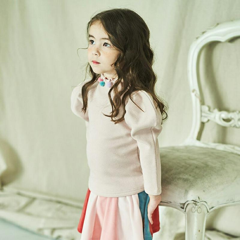 【キッズ20%OFF】裏起毛パフスリーブ長袖Tシャツ(kids)・u08802 キッズ【3~8才】【tops】【トップス Tシャツ 長袖 パフスリーブ ボリューム袖 裏起毛 単色 無地 シンプル 可愛い かわいい 女の子 秋 冬 韓国 韓国子供服 子供 こども 子供服 こども服】【KIDS】
