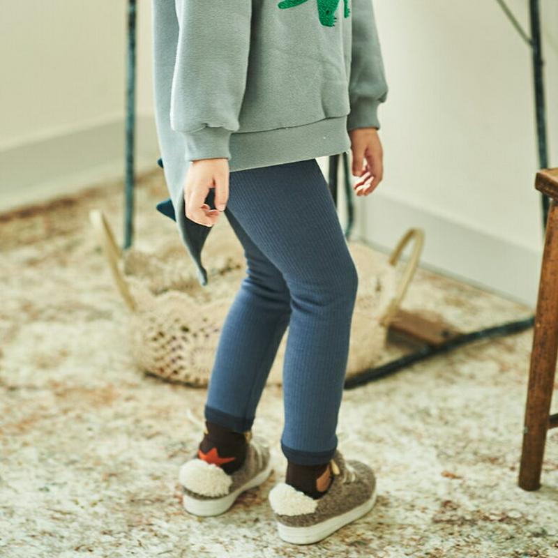 【只今30%OFF】裏起毛ダイナソーレギンス(kids)・u08785 キッズ【3~8才】【pt】【レギンス パンツ ズボン ロングパンツ 恐竜 ダイナソー 裏起毛 カジュアル ラフ 女の子 男の子 冬 韓国 韓国子供服 子供 こども 子供服 こども服】【KIDS】