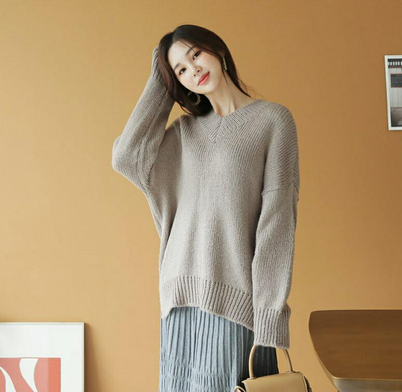 【新作10%OFF】Vネックルーズニット・全4色・t61086 レディース【tops】【韓国 ファッション トップス ニット ニットトップス ロングスリーブ 長袖 Vネック 鎖骨 デコルテ リブ スリット アンバランス丈 ルーズ シンプル ゆったり カジュアル オーバーサイズ 秋 冬】