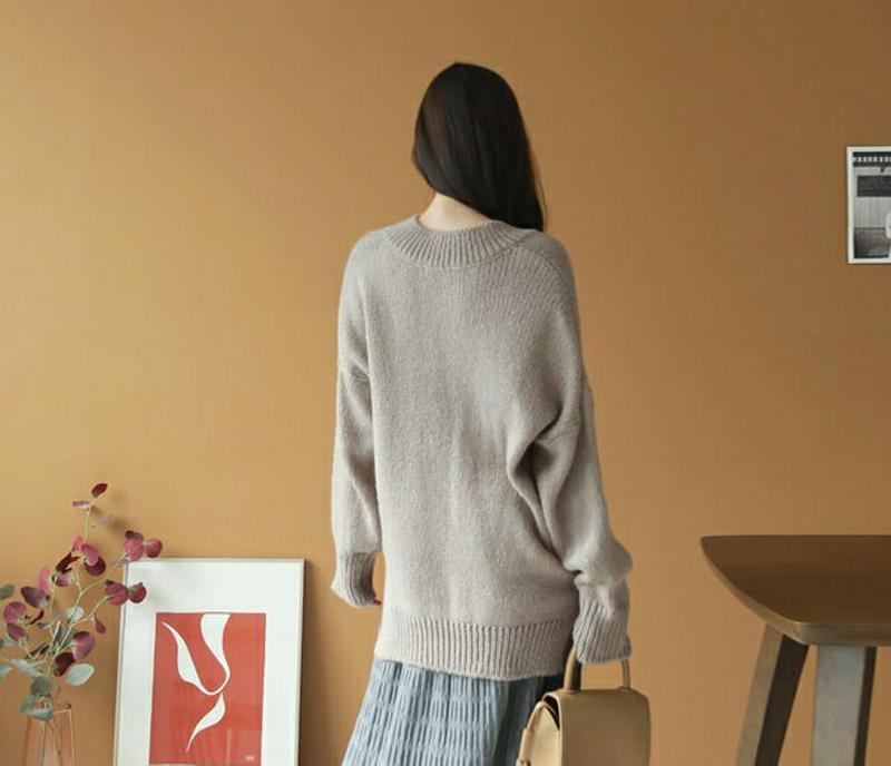 【新作10%OFF】Vネックルーズニット・全4色・t61086 レディース【tops】【韓国 ファッション トップス ニット ニットトップス ロングスリーブ 長袖 Vネック 鎖骨 デコルテ リブ スリット アンバランス丈 ルーズ シンプル ゆったり カジュアル オーバーサイズ 秋 冬】