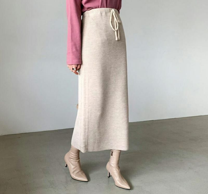 【新作10%OFF】リブストリングスカート・全3色・t65225 レディース【sk】【韓国 ファッション ボトムス スカート ロング丈 ロングスカート ニットスカート Hライン リブ ストリング スリム シンプル カジュアル ラフ 秋 冬】【ハイホリHIHOLLI】
