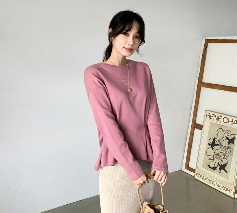 【新作10%OFF】フロントタックTシャツ・全4色・t65259 レディース【tops】【韓国 ファッション トップス Tシャツ ロングスリーブ 長袖 ラウンドネック タック アンバランス丈 シンプル カジュアル 単色 無地 大人 春 秋 冬】【ハイホリHIHOLLI】
