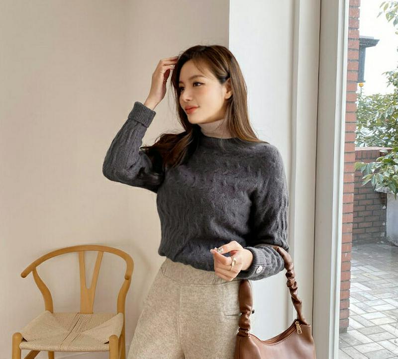 【新作10%OFF】レースヘムウェーブニット・全4色・b65248 レディース【tops】【韓国 ファッション トップス ニット ニットトップス ロングスリーブ 長袖 ラウンドネック レース レースヘム ウェーブ ボタン シンプル カジュアル 大人 上品 秋 冬】【ハイホリHIHOLLI】