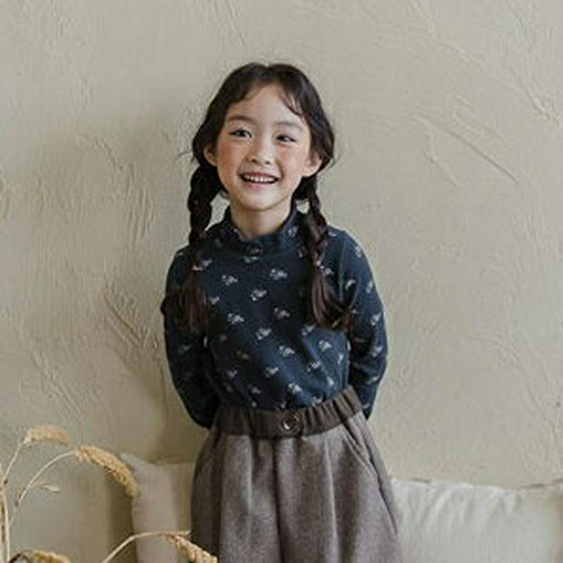 【キッズ20%OFF】フラワーハイネック長袖Tシャツ・u08682 キッズ【3~8才】【tops】【トップス Tシャツ 長袖 ロンT ハイネック 花柄 フラワー 可愛い かわいい 女の子 秋 冬 韓国 韓国子供服 子供 こども 子供服 こども服】【KIDS】