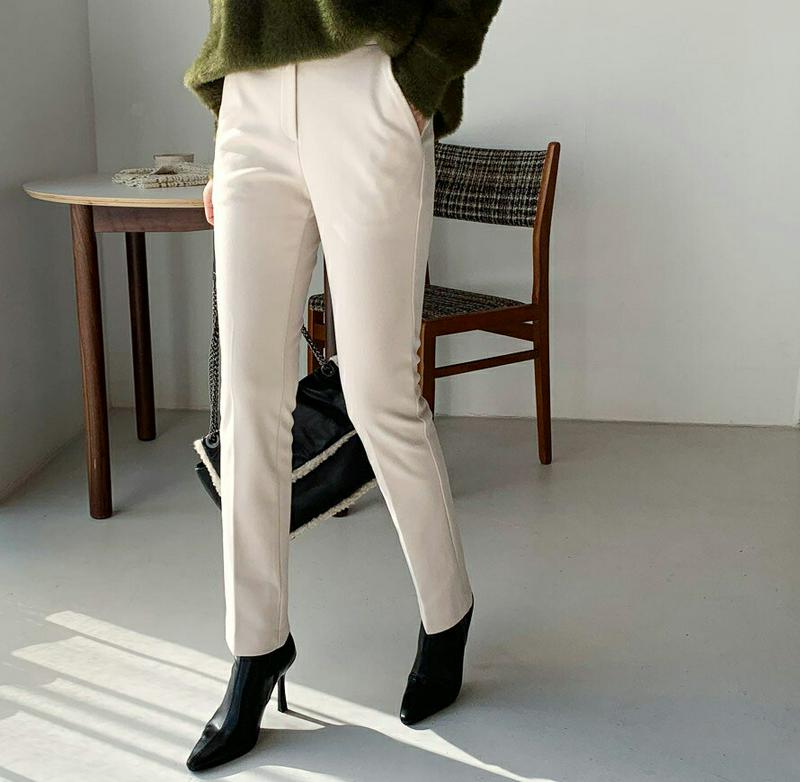 【新作10%OFF】シークレットゴムスリムパンツ・全4色・t65145 レディース 【pt】【韓国 ファッション ボトムス パンツ ロング 9分丈 九分丈 ストレート スリム 細身 無地 仕事 オフィス オフィスカジュアル 通勤 職場 フォーマル カジュアル 秋 冬】【ハイホリHIHOLLI】