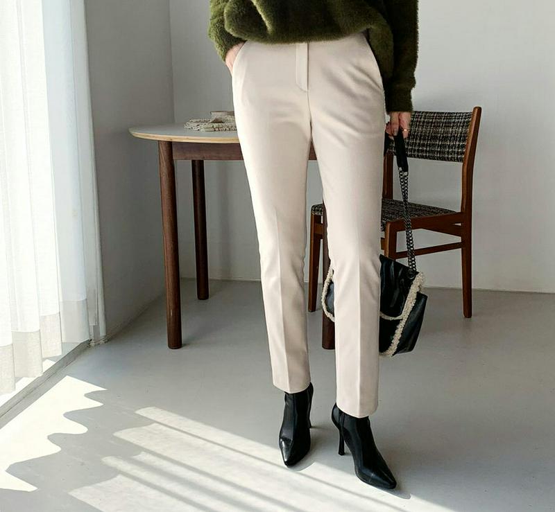 【新作10%OFF】シークレットゴムスリムパンツ・全4色・t65145 レディース 【pt】【韓国 ファッション ボトムス パンツ ロング 9分丈 九分丈 ストレート スリム 細身 無地 仕事 オフィス オフィスカジュアル 通勤 職場 フォーマル カジュアル 秋 冬】【ハイホリHIHOLLI】