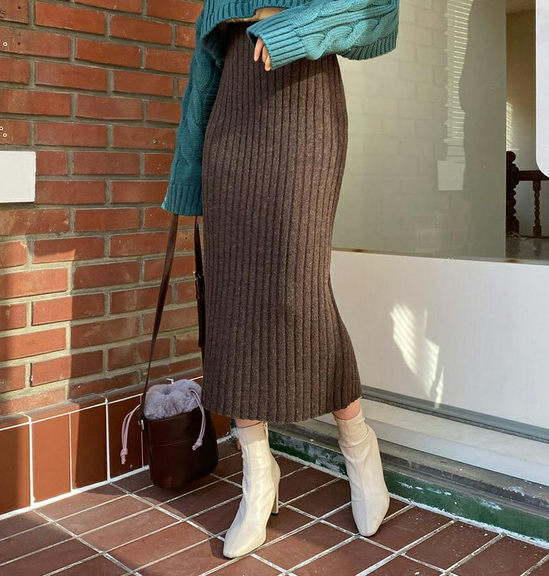 リブニットスカート・全4色・t64491 レディース【sk】 韓国ファッション ボトムス スカート ロング丈 ロングスカート ニットスカート Hライン スリット リブ ウール混 シンプル カジュアル 大人 秋 冬