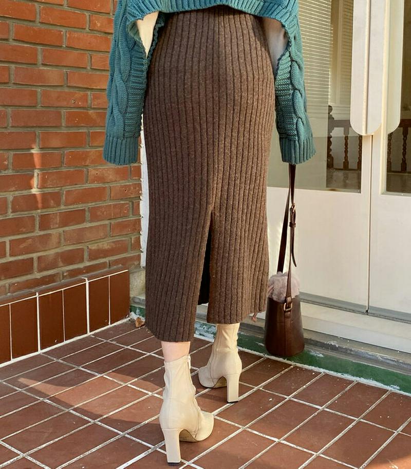 リブニットスカート・全4色・t64491 レディース【sk】 韓国ファッション ボトムス スカート ロング丈 ロングスカート ニットスカート Hライン スリット リブ ウール混 シンプル カジュアル 大人 秋 冬