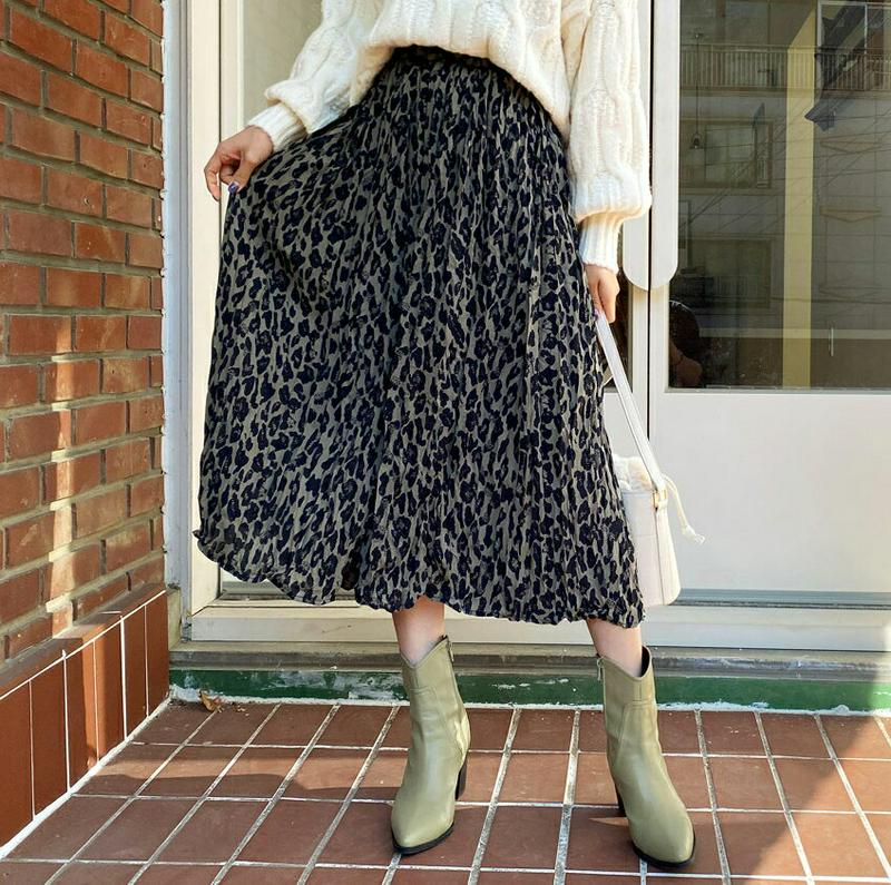【只今10%OFF】レオパードリンクルスカート・全2色・t64517 レディース【sk】【韓国 ファッション ボトムス スカート ロング丈 ロングスカート リンクル シワ レオパード柄 ヒョウ柄 ウエストゴム 楽ちん ゆったり 体型カバー 大人 秋 冬】