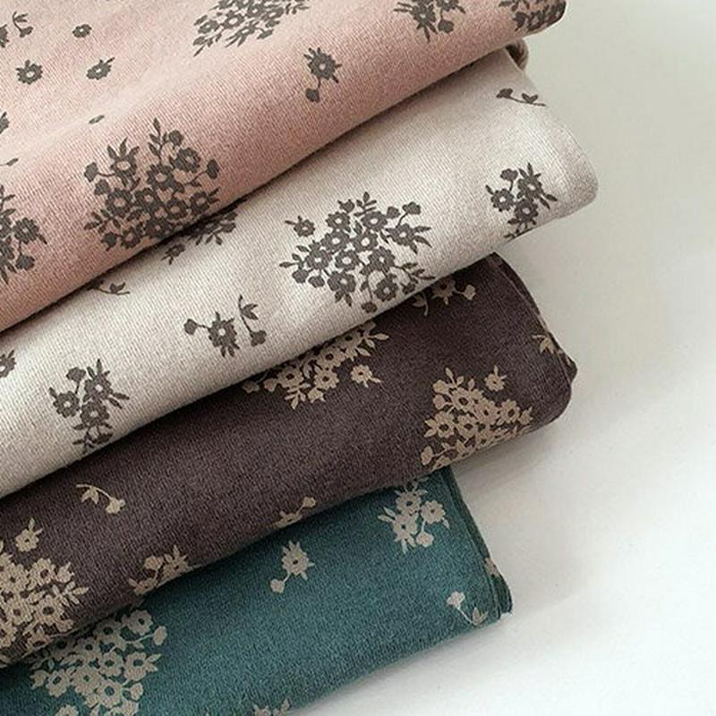 【キッズ20%OFF】クリスタルスノールームウェア上下SET・u09107 キッズ【3~8才】【uw】【パジャマ ルームウェア 部屋着 上下 セット set　トップス 長袖　パンツ ズボン 雪 結晶 カジュアル ラフ 女の子 男の子 韓国 韓国子供服 子供 こども 子供服 こども服】【KIDS】