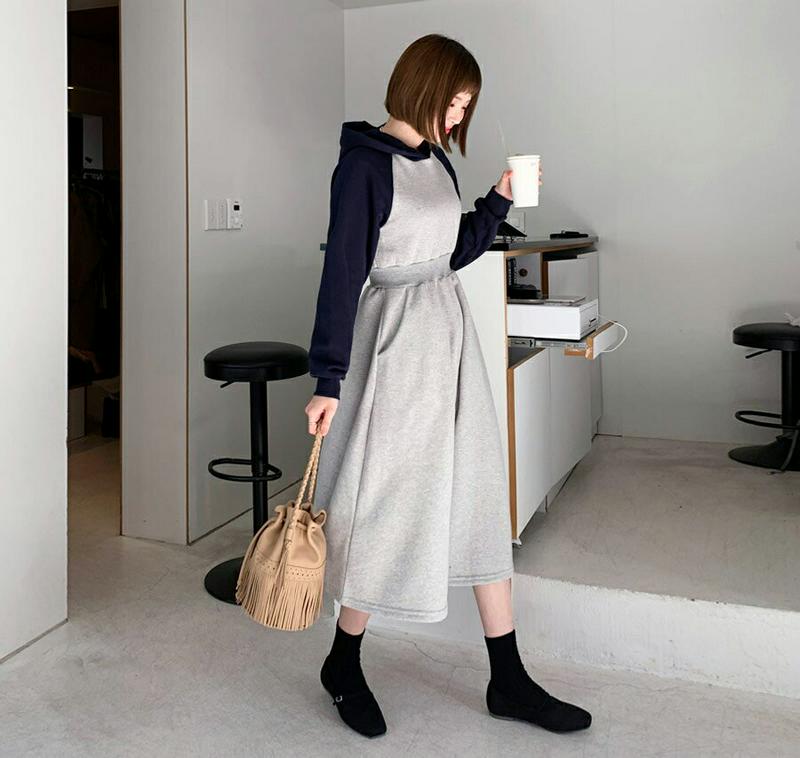 【只今10%OFF】裏起毛フードラグランワンピース・全2色・t56265 レディース【ops】【韓国 ファッション ワンピース ロングワンピース スウェットワンピース パーカーワンピース フード付き 長袖 ラグランスリーブ 裏起毛 配色 カジュアル ラフ 秋 冬】