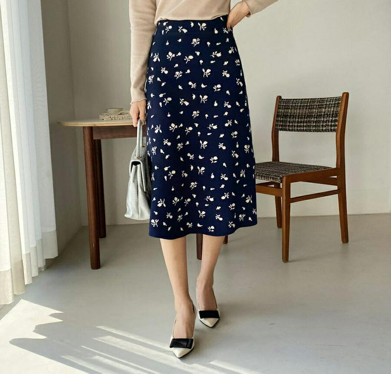 【只今10%OFF】フラワーニットスカート・全2色・b65149 レディース【sk】【韓国 ファッション ボトムス スカート ロング丈 ロングスカート ニットスカート ウエストゴム 花柄 フラワー シンプル フェミニン 大人 上品 秋 冬】【ハイホリHIHOLLI】