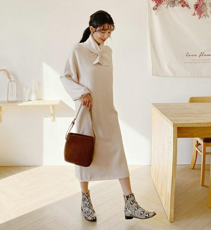 【只今15%OFF】マフラー付ニットワンピース・全3色・b61883 レディース【ops】【韓国 ファッション ワンピース ロングワンピース ニットワンピース 長袖 ロングスリーブ ラウンドネック ルーズ Hライン マフラー シンプル 単色 無地 カジュアル ゆったり ラフ 秋 冬】