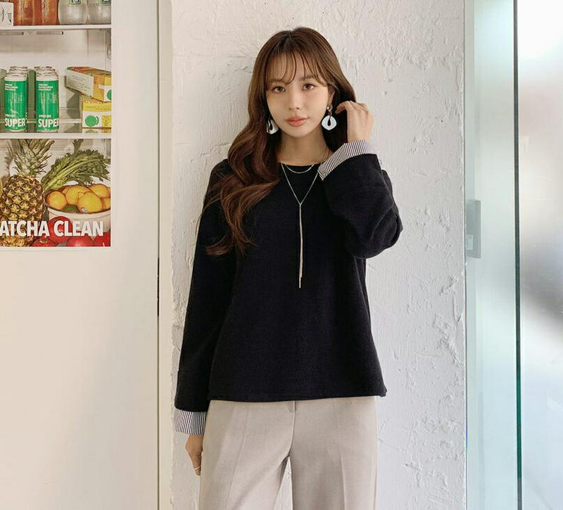 ストライプコントラストTシャツ・全3色・t65171 レディース 【tops】【韓国 ファッション トップス Tシャツ ラウンドネック バックシャン バックコンシャス バックスリット レイヤード調 レイヤード風 カジュアル 秋 冬】【ハイホリHIHOLLI】