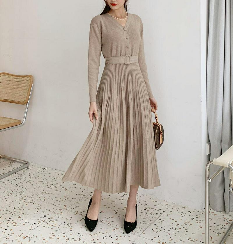 ベルト付ニットフレアワンピース・全2色・b61809 レディース【ops】【韓国 ファッション ワンピース ロングワンピース 長袖 ロングスリーブ Vネック 鎖骨 デコルテ ニットワンピース フレア プリーツ 揺れ感 ベルト フェミニン 大人 上品 秋 冬】