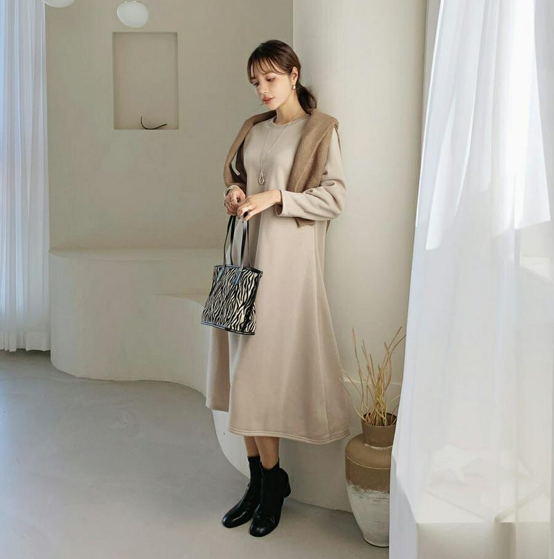 裏起毛タックワンピース・全3色・t65180 レディース 【ops】【韓国 ファッション ワンピース ロング フレア Aライン 長袖 ラウンドネック Tシャツ カットソー 無地 ワンマイルウェア カジュアル 秋 冬】【ハイホリHIHOLLI】