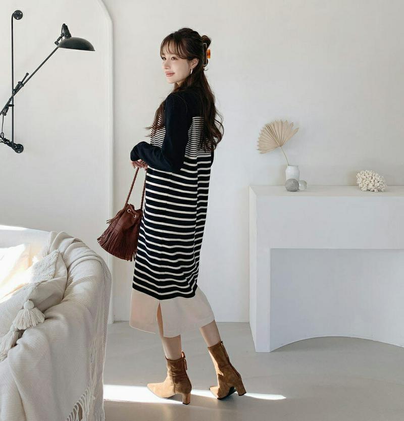 【只今15%OFF】ボーダーニットワンピース・全2色・b65181 レディース 【ops】【韓国 ファッション ワンピース ロング ニット ラウンドネック　長袖 ロングスリーブ Hライン ボーダー ルーズ ゆったり 体型カバー ワンマイルウェア カジュアル 秋 冬】【ハイホリHIHOLLI】