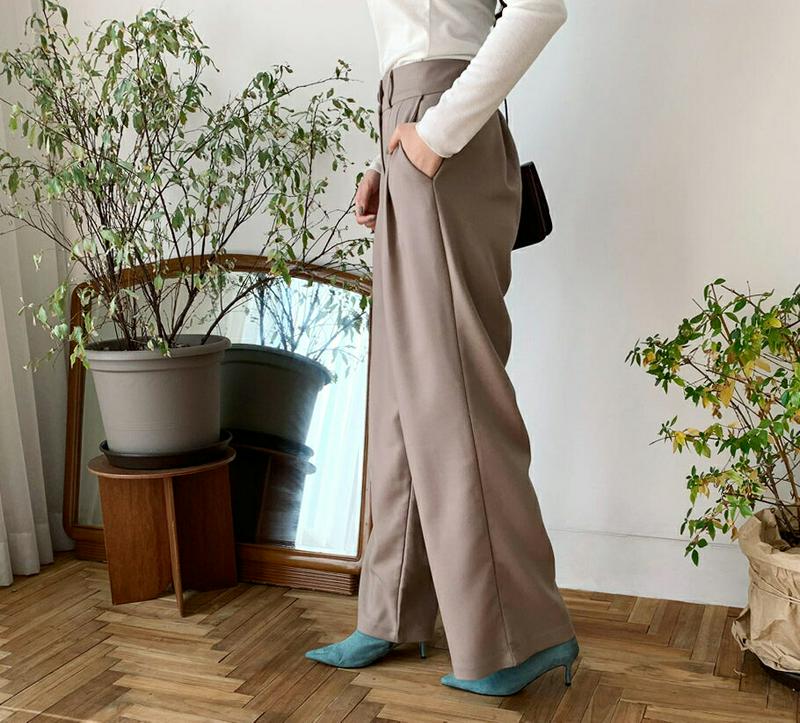 【新作10%OFF】タックワイドパンツ・全2色・t65150 レディース【pt】【韓国 ファッション ボトムス ズボン パンツ ロングパンツ ワイドパンツ タック バックゴム シンプル 単色 無地 綿 コットン 大人 上品 秋 冬】【ハイホリHIHOLLI】